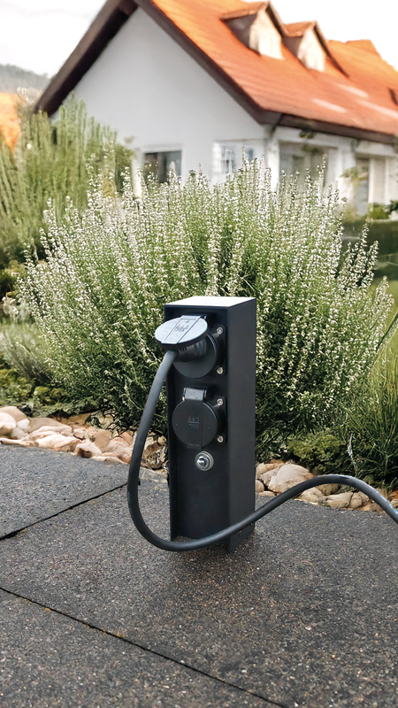 GardenLine Colonna con prese elettriche 2xT13 IP55 con protezione da sovracorren