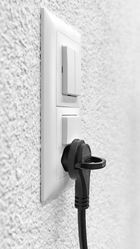 Rallonge électrique noir Td 3x1mm² 0.25m T12-T13 avec côté fiche coudée plate