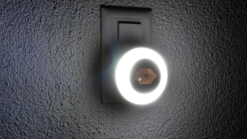 Veilleuse LED blanc/bleu/vert, avec prise T13