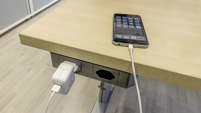 Steckdosenleiste CORNER 4xT13 + 1xUSB-A + 1xUSB-C 2m ant