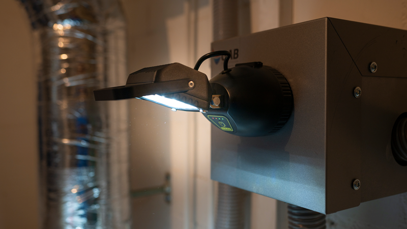 Lampe de travail à accu 16W