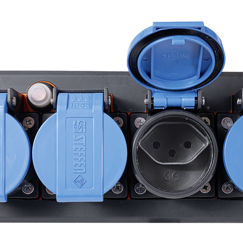 Presa multipla PROFESSIONAL 6xT13 GdV 3x1.5mm2 5m IP55 nr/bl