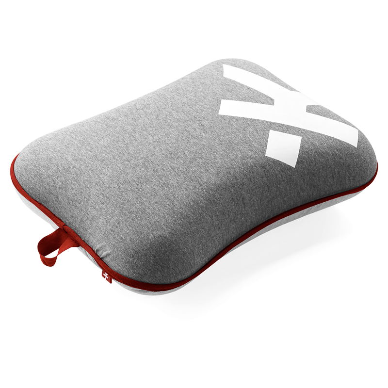 SKROSS Coussin de voyage ''gris foncé avec K blanc''
